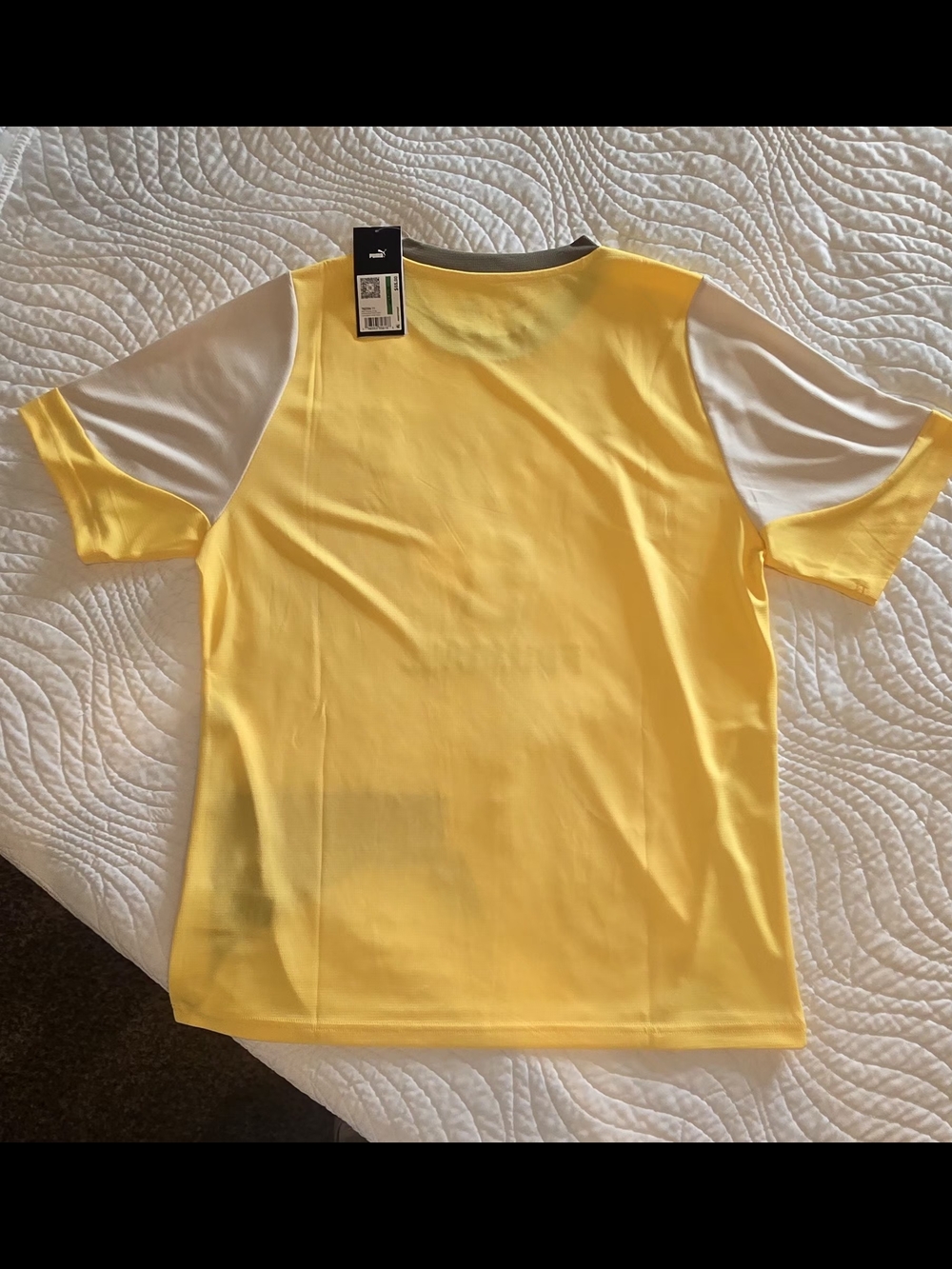 Mens Puma Yellow and White AC Milan Football Shirt - Picture 2 of 4